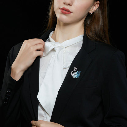 Cigno Brooch (Brilliant Zircons)