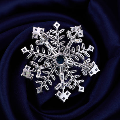 Snowflake Brooch (Blue Crystal)