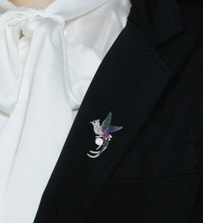 Fenice Brooch (Pearl & Zircon)